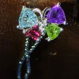 New!🍑 KARIS, Gemstone Butterfly & Chain